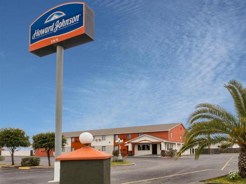 Howard Johnson By Wyndham Near Schlitterbahn New Braunfels Buitenkant foto
