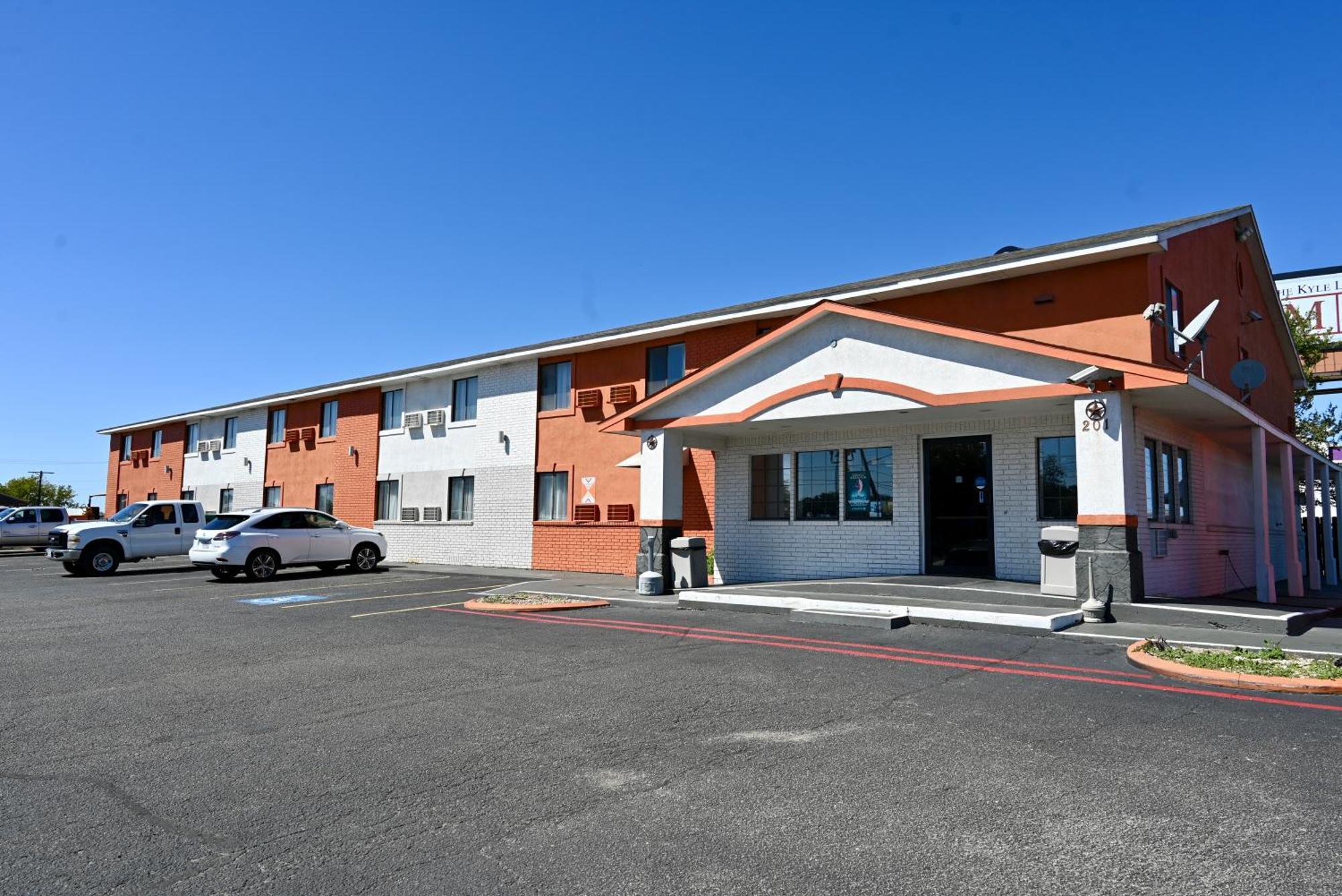 Howard Johnson By Wyndham Near Schlitterbahn New Braunfels Buitenkant foto